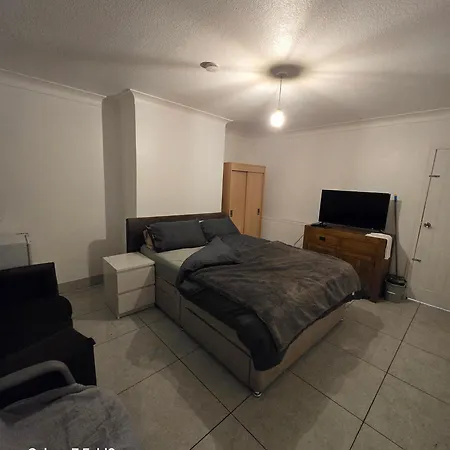 Homestay Nowell Walk Leeds (West Yorkshire)